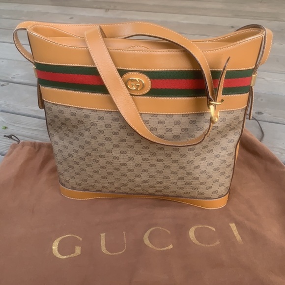 Gucci Authentic crossbody Vintage bag - Picture 1 of 12